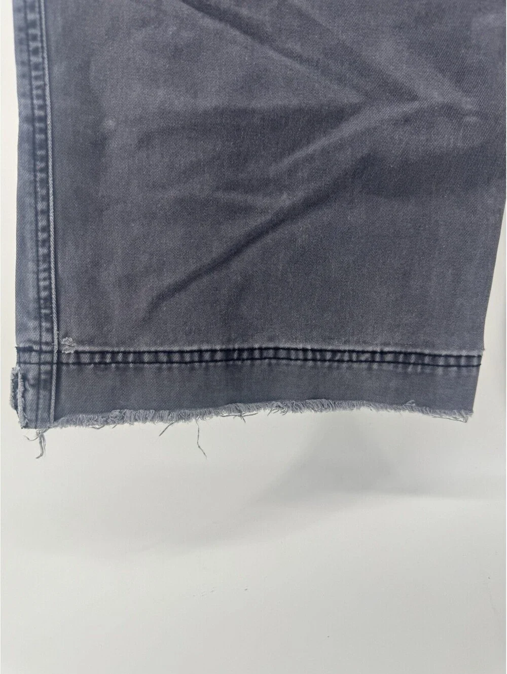 Vintage Y2K  Gray Abercrombie & Fitch Cargo Pants with Side Uility Pockets 32x30